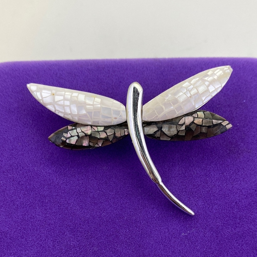 💛 Vintage Liz Claiborne Dragonfly Brooch | Mother of Pearl & Abalone Mosaic